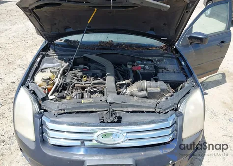 2008 Ford Fusion Se z USA, uszkodzony, nr VIN 3FAHP07Z58R201557
